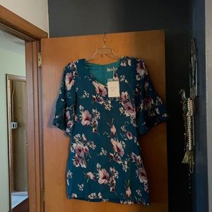 Belongsci dress. Back zip. Size small.